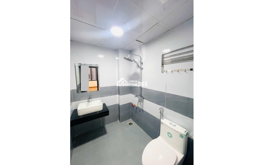 Bán Nhà - Ngọc Trục - Đại Mỗ - Nam Từ Liêm - 33m2 - 5 tầng - 6 Tỷ